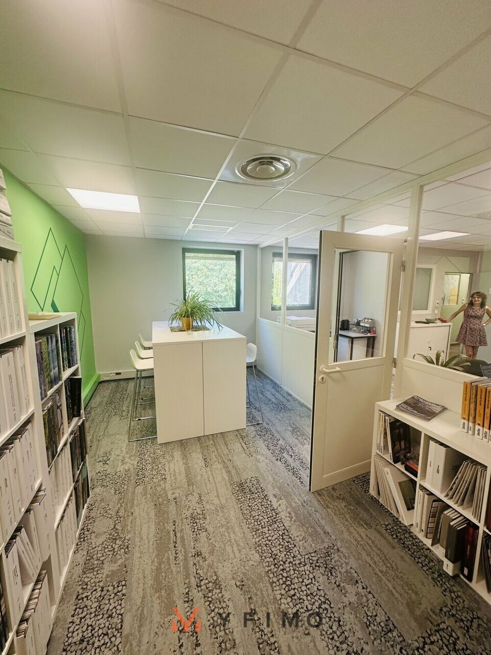   43 m2 BUREAUX à LOUER Les alluets-le-roi