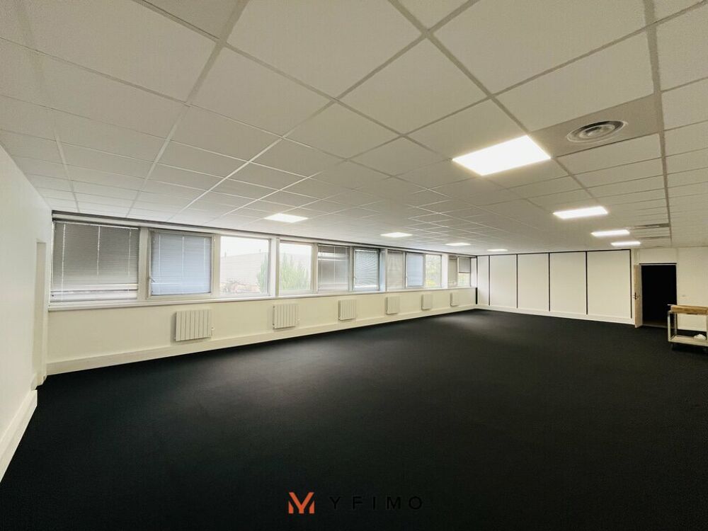   209 m2 BUREAUX à LOUER Carrieres sur seine