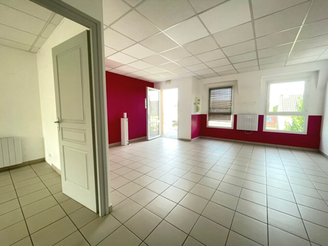 BUREAUX &agrave; LOUER 986 78410 Flins sur seine