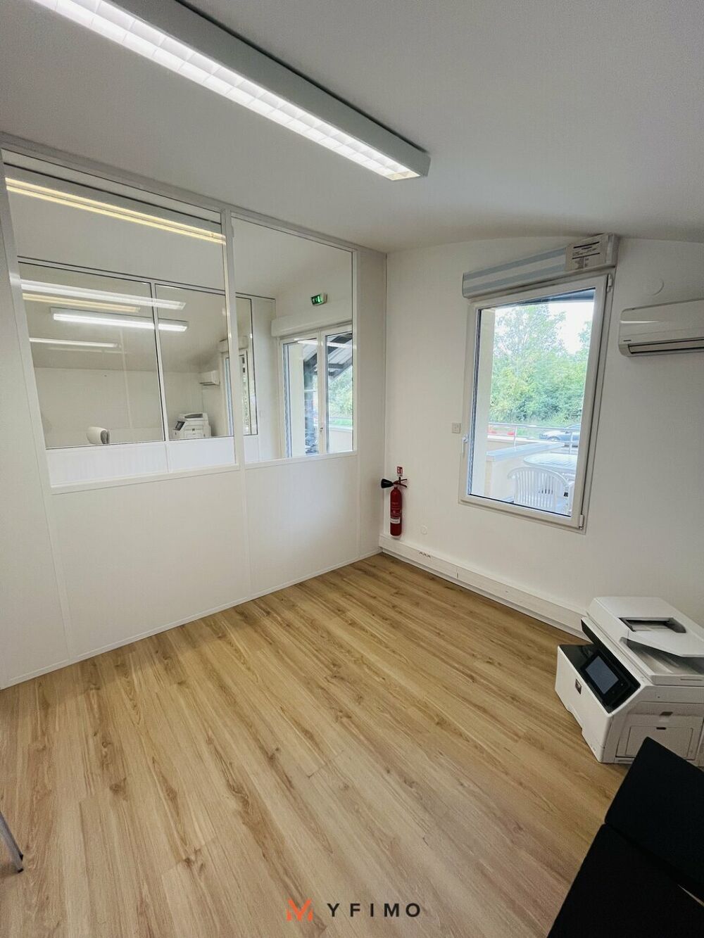   320 m2 BUREAUX à LOUER Orgeval