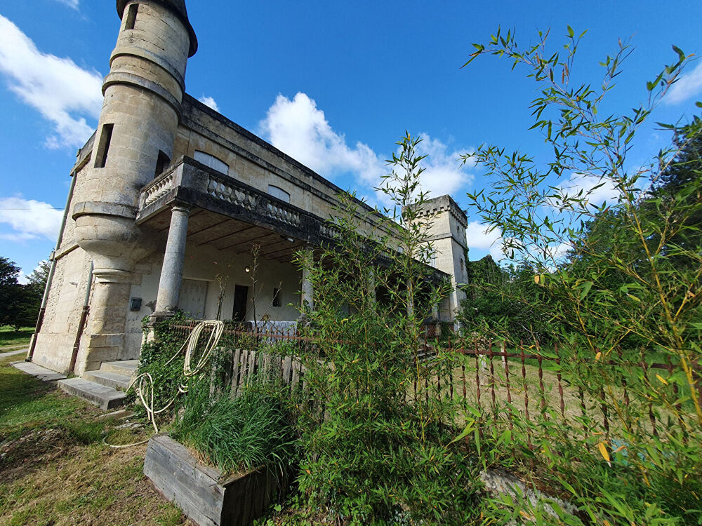   Château à VENDRE Yvrac