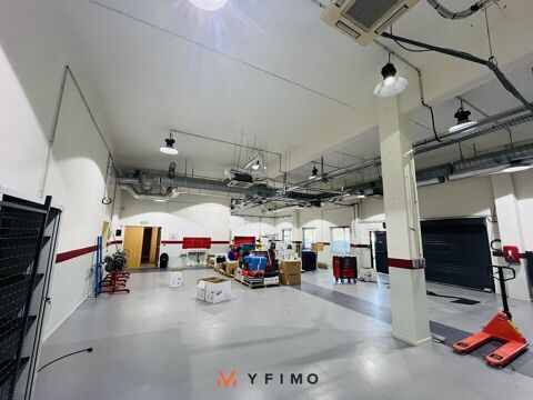   1 819 m2 ATELIER/SHOWROOM à LOUER 
