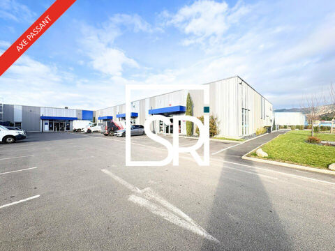 LOCAL COMMERCIAL &agrave; LOUER 1183 63300 Thiers