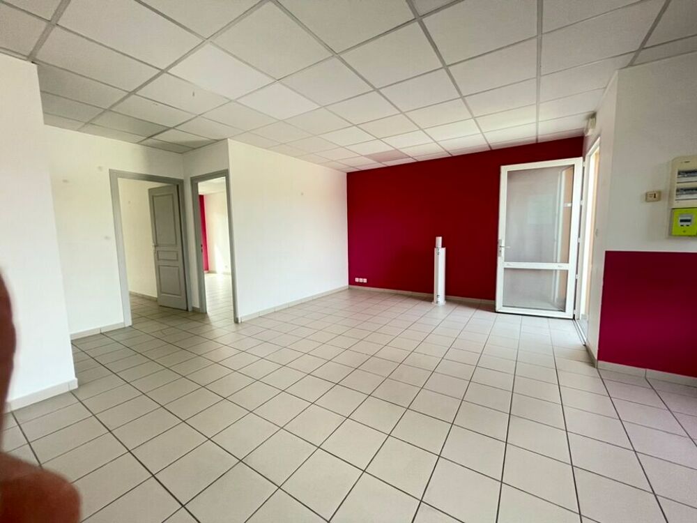   BUREAUX à LOUER Flins sur seine