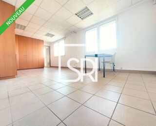   BUREAUX à LOUER Cournon d'auvergne
