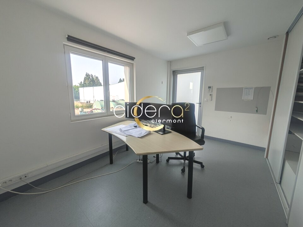  BUREAUX à LOUER 