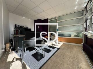   BUREAUX / LOCAUX COMMERCIAUX à VENDRE Clermont ferrand
