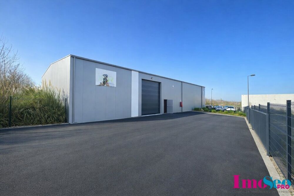   ENTREPOT à VENDRE 