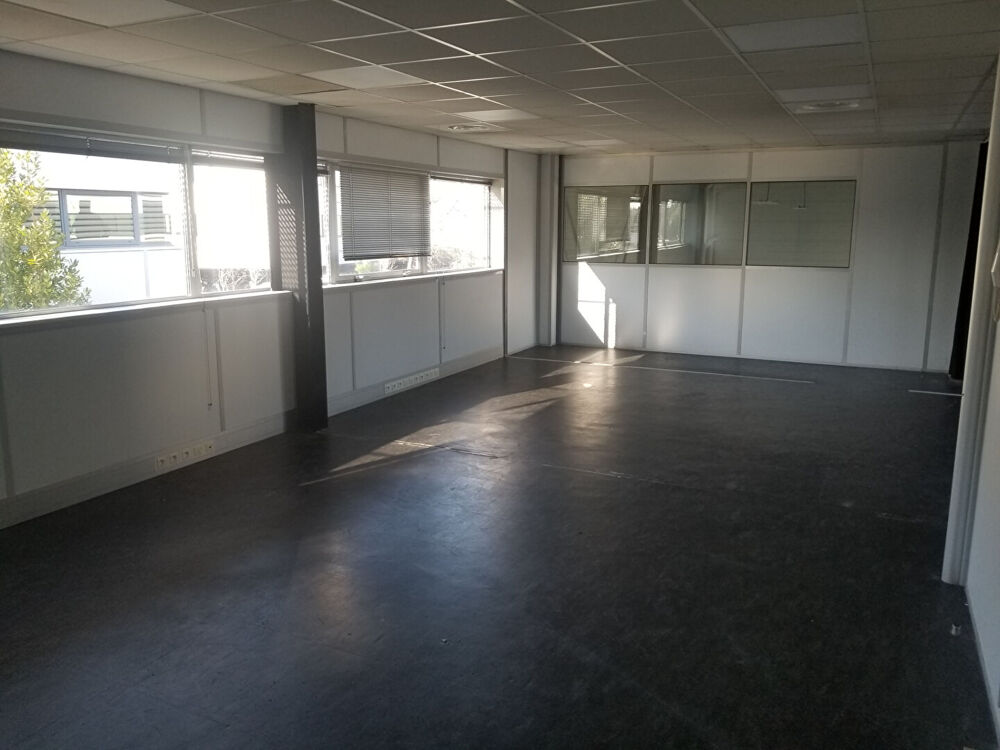   Bureaux à LOUER Merignac