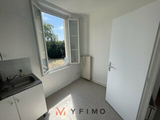   Bureaux a louer à LOUER Les mureaux