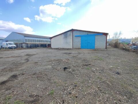 LOCAL D'ACTIVITE  &agrave; LOUER 1600 38300 Bourgoin jallieu