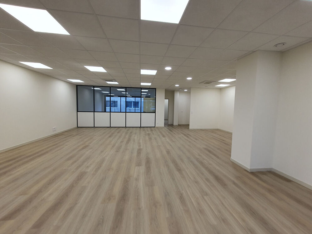   Bureaux à LOUER Merignac
