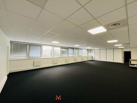   209 m2 BUREAUX à LOUER 