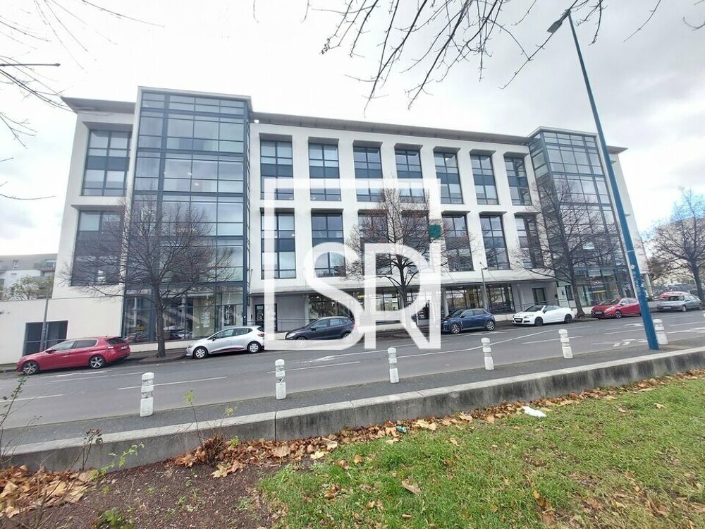   BUREAUX à LOUER 