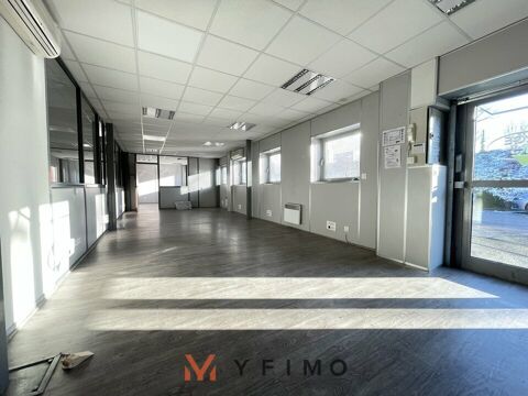   Local d'activité / Bureaux à LOUER 