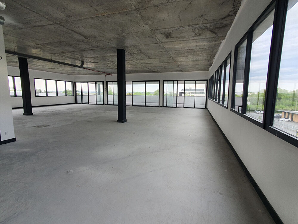   Bureaux à LOUER 