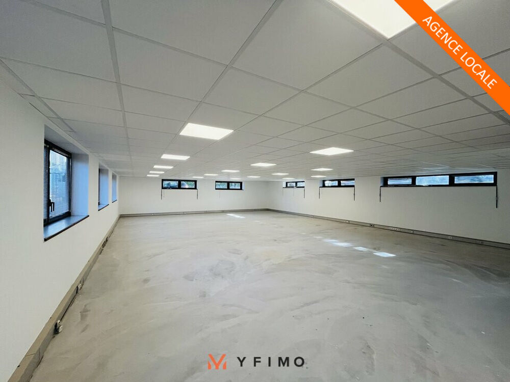   200 m2 BUREAUX RDC/STOCKAGE LE à LOUER 