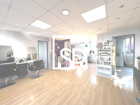 LOCAL COMMERCIAL &agrave; CEDER 30000 63100 Clermont ferrand