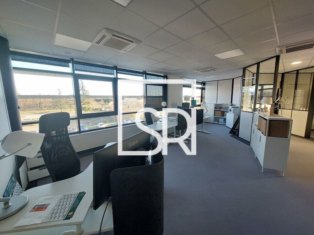   BUREAUX à LOUER Cournon d'auvergne