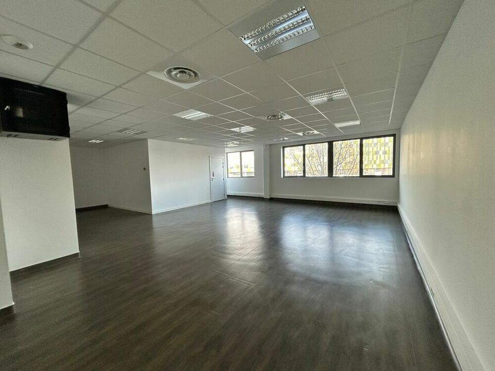   BUREAUX  LOUER 