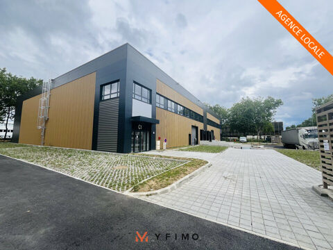 1 157 / 2 320 m2 ENTREPOT &agrave; LOUER 23200 78190 Trappes