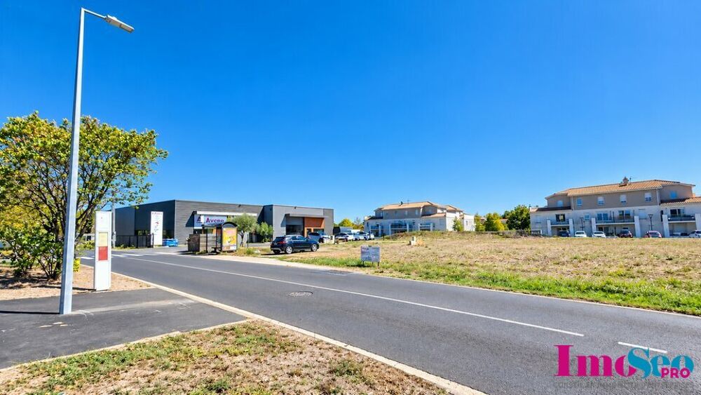   Entrepôt / Local industriel à VENDRE Yvrac