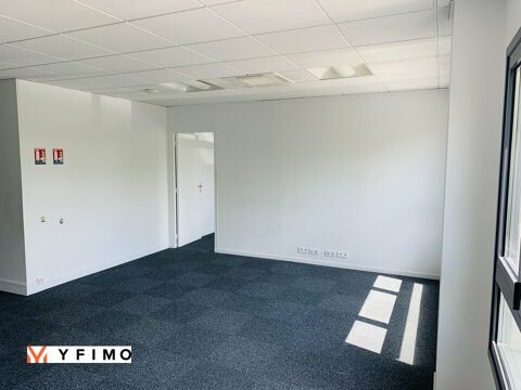  149 m2 BUREAUX à LOUER 