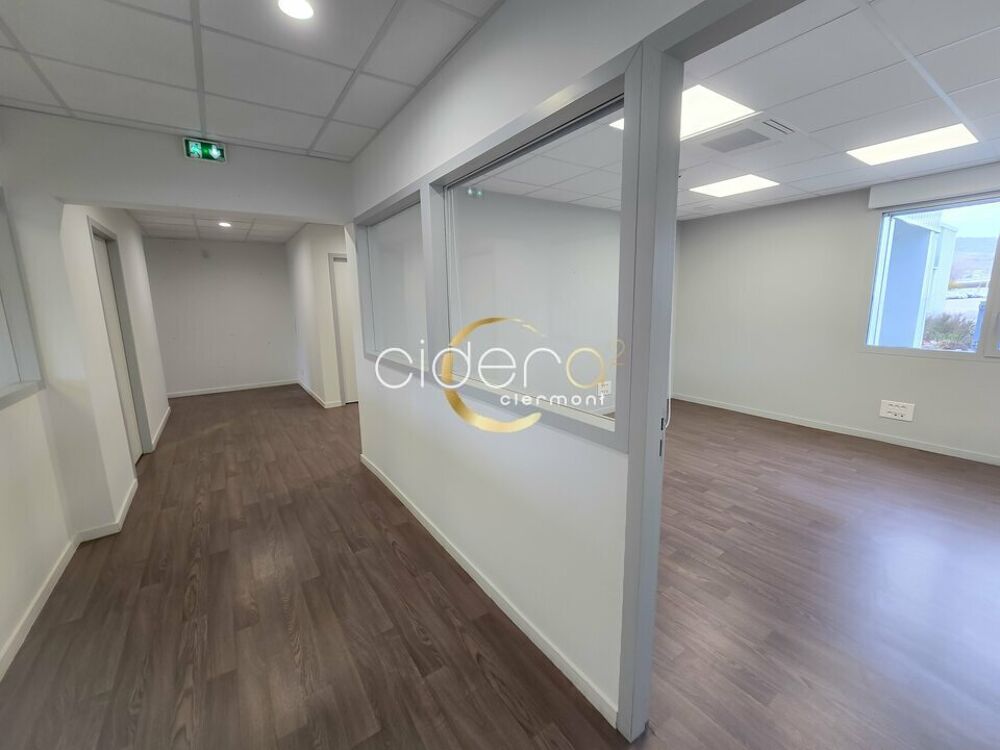   BUREAUX avec stockage à LOUER Cournon-d-auvergne