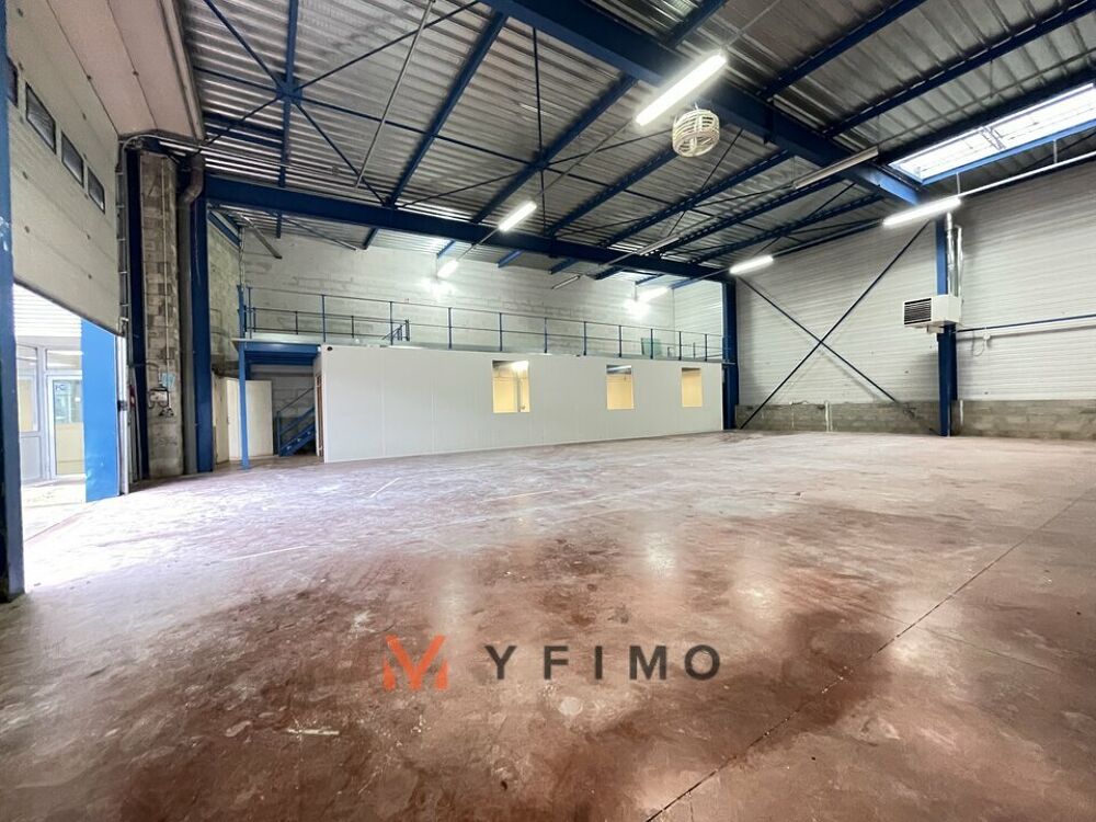   ACTIVITE - ENTREPOTS 495 m2 à LOUER 