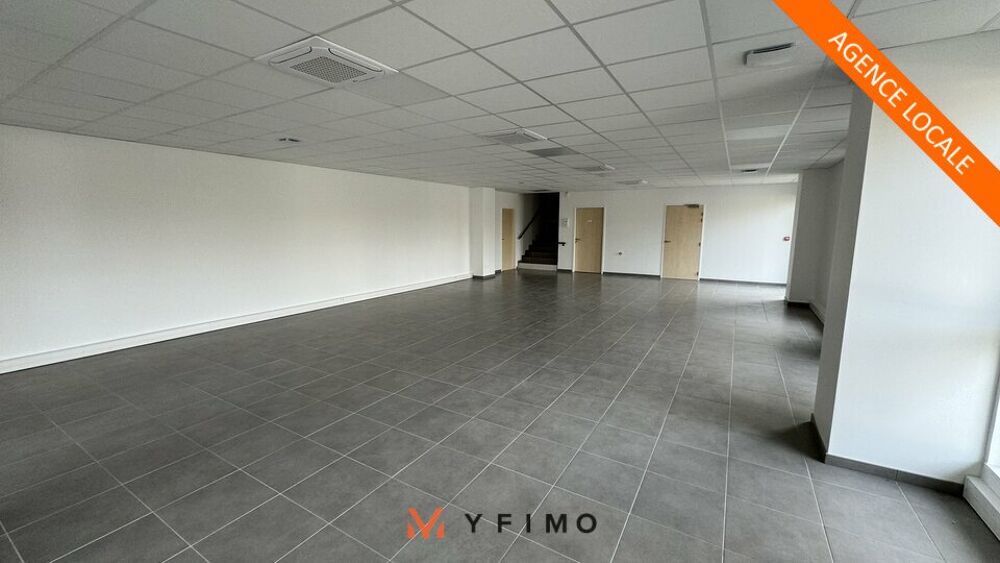   1084m2 - Activité à LOUER Elancourt