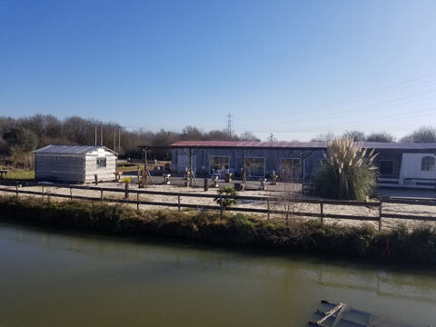 Entrep&ocirc;t / Local industriel &agrave; LOUER 5833 33520 Bruges