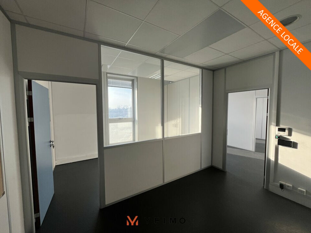   185m2-BUREAUX CLOISONNES PMR à LOUER Argenteuil