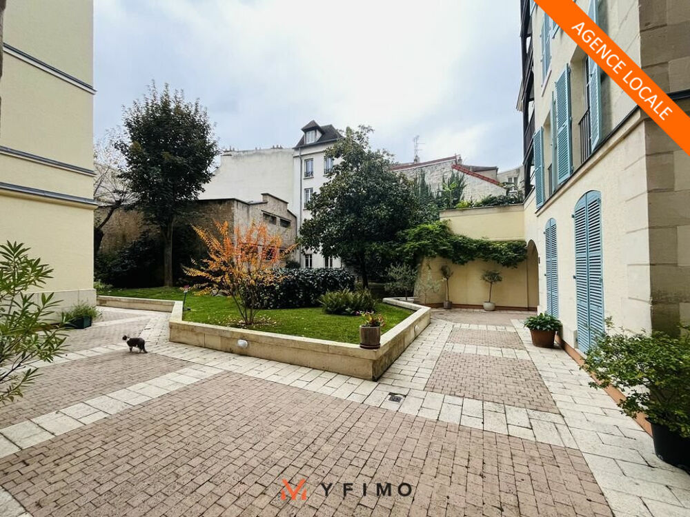   52 m2 BUREAUX RDC à LOUER 