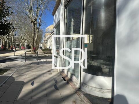 LOCAL COMMERCIAL &agrave; LOUER 2500 03200 Vichy