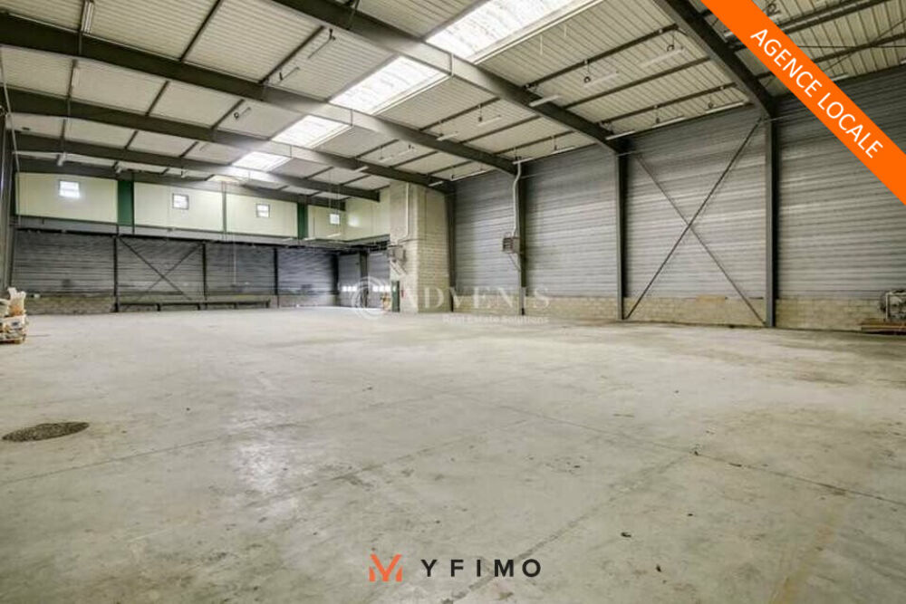   960 m2 ACTIVITE - ENTREPOTS à LOUER Montigny-le-bretonneux