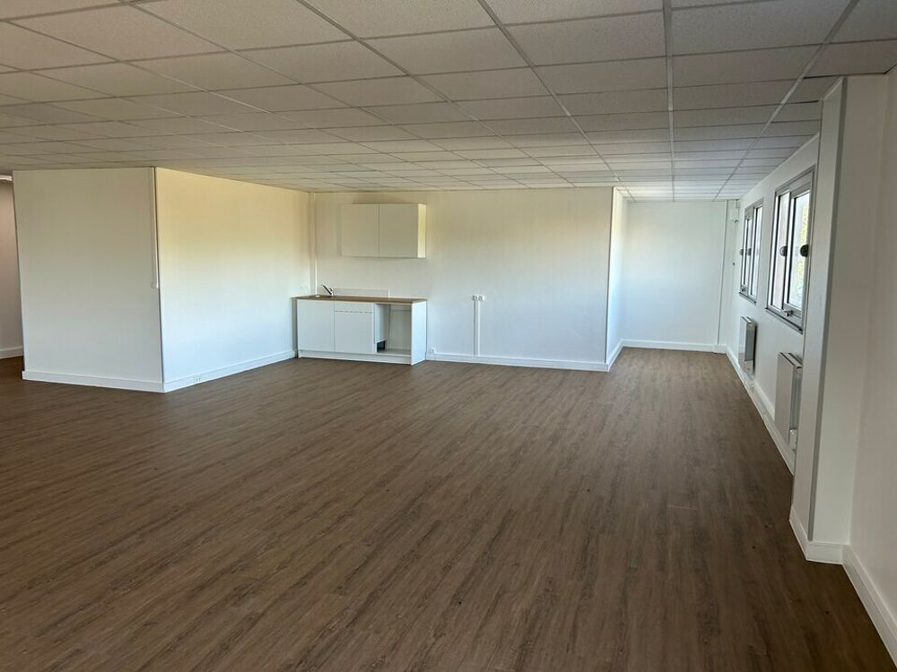   245 m2 de bureaux A LOUER à LOUER Saint ouen l'aumone