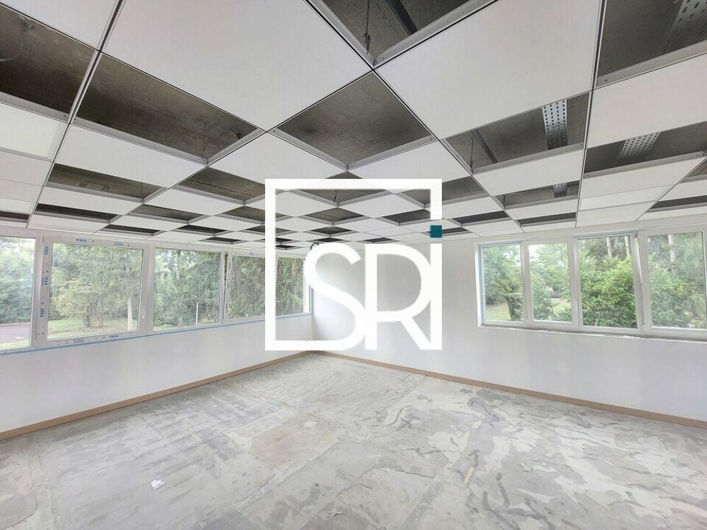   Bureaux à LOUER 