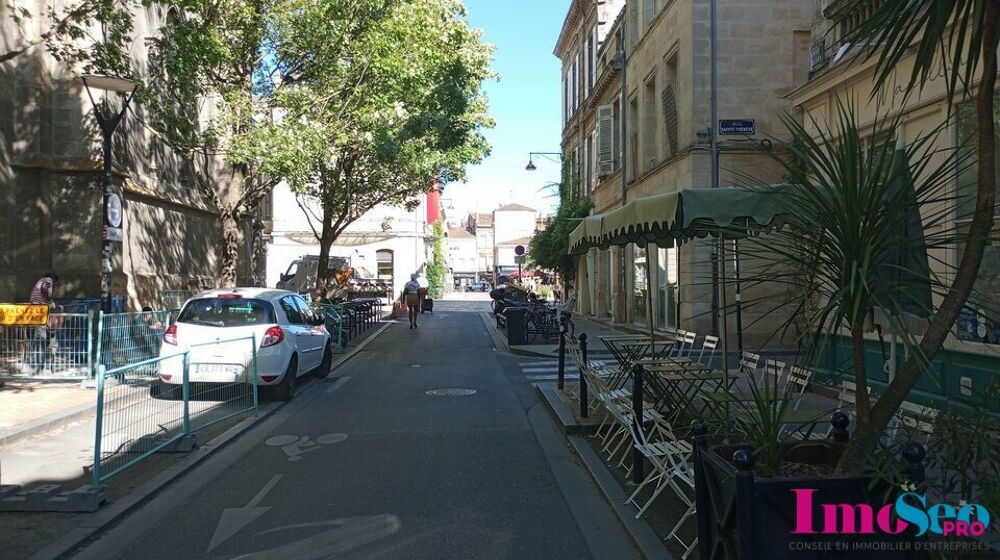   FONDS DE COMMERCE  à CEDER 