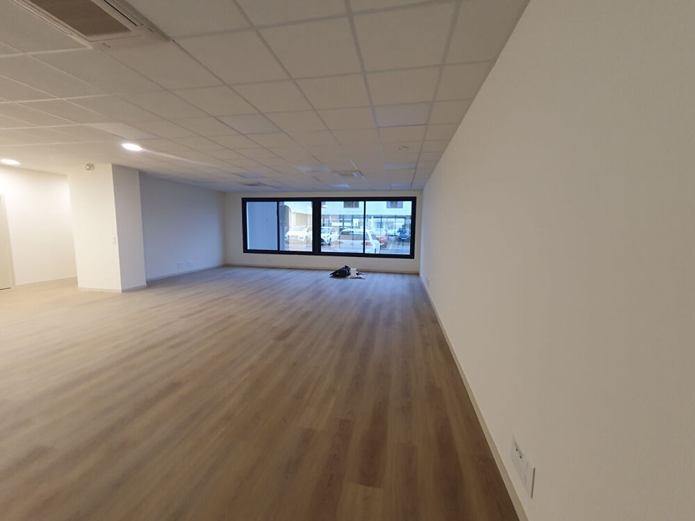   Bureaux à LOUER Merignac