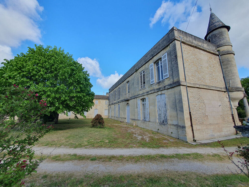   Château à VENDRE Yvrac