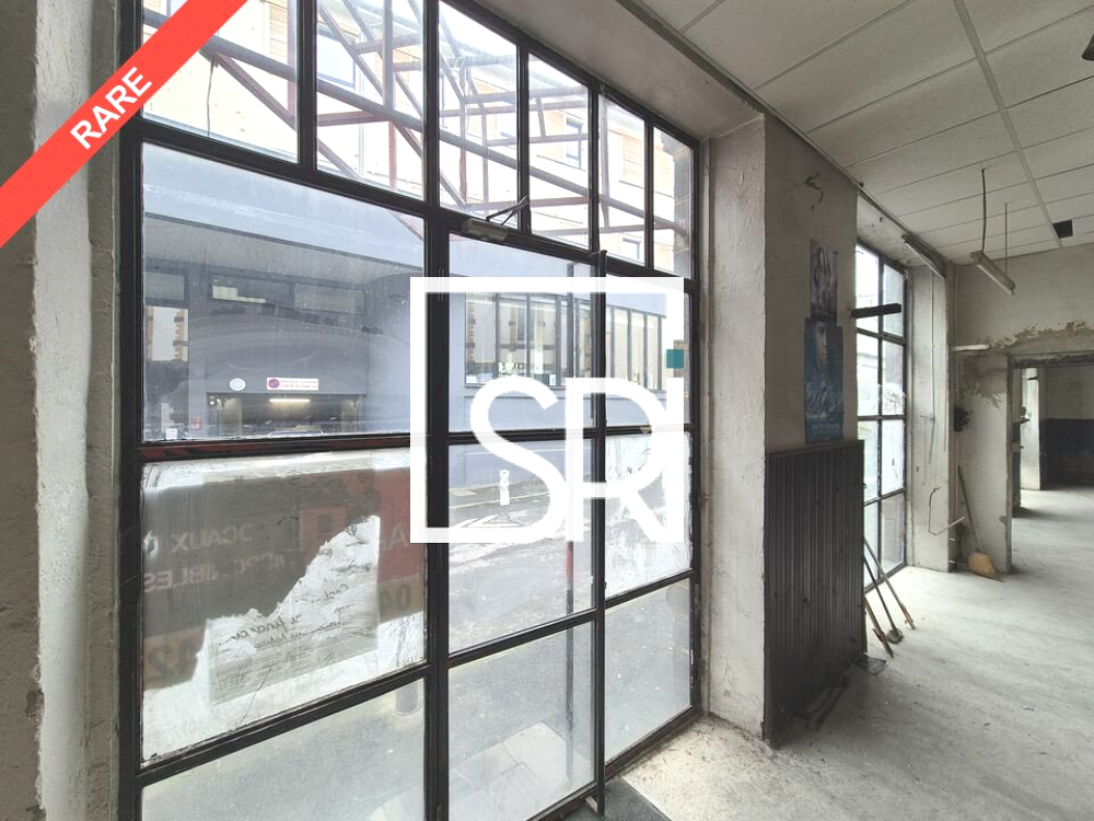   LOCAL COMMERCIAL / BUREAUX à LOUER 