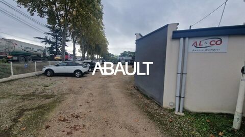   LOCAL COMMERCIAL à LOUER 