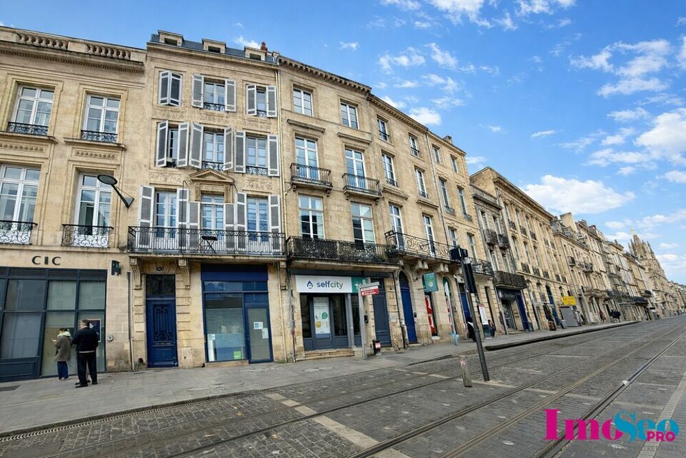   LOCAL COMMERCIAL à LOUER 