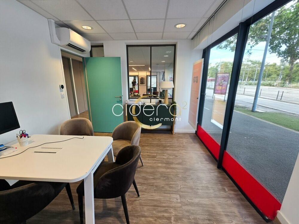   BUREAU AVEC VITRINE à LOUER Clermont-ferrand