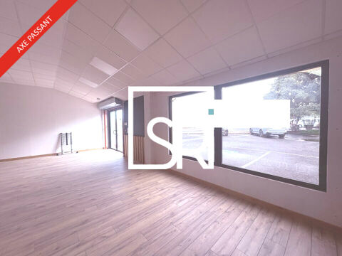 LOCAL COMMERCIAL / BUREAUX &agrave; LOUER 2233 63670 Le cendre