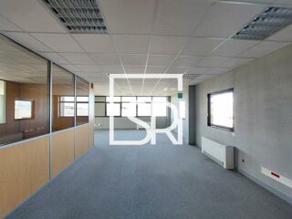   BUREAUX à LOUER Cournon d'auvergne