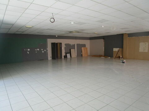 LOCAL COMMERCIAL à LOUER 5800 71100 Chalon sur saone