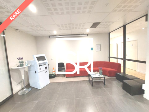   BUREAUX à LOUER 