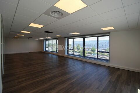   BUREAUX DE STANDING  VENDRE 