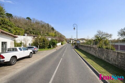 LOCAL COMMERCIAL &agrave; LOUER 365 33880 Cambes